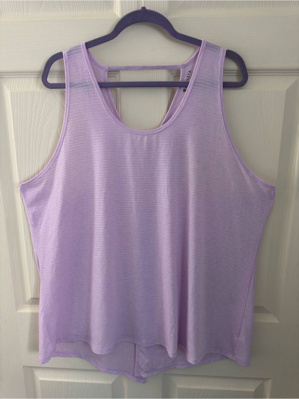 Athleta Women’s Top - Essence Open Back Tie-Back Tank Lavender /Purple Size 2x